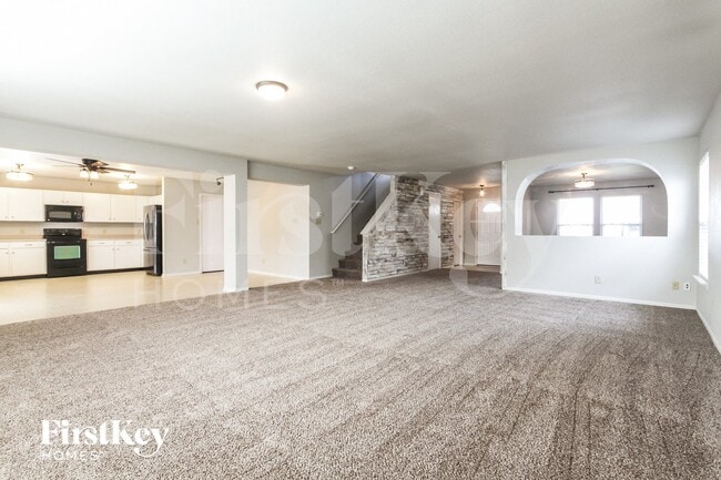 Photo - 10230 McClain Dr