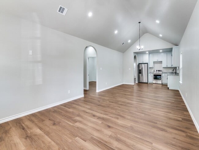 Photo - 2904 8th Ave