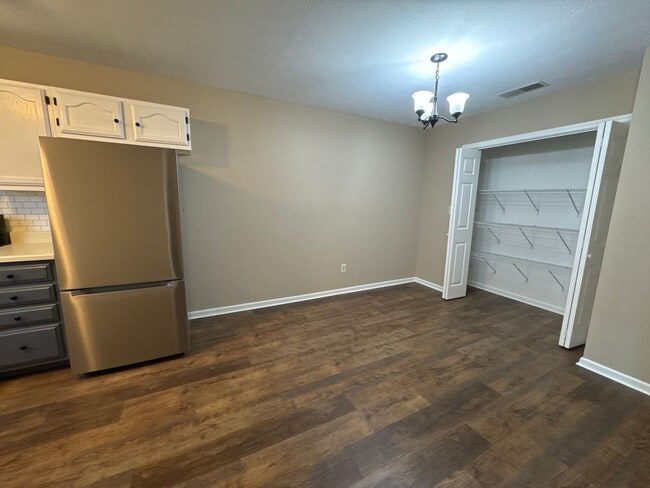 Photo - 3320-3322 River Oaks Blvd Unit 3322 River Oaks Blvd