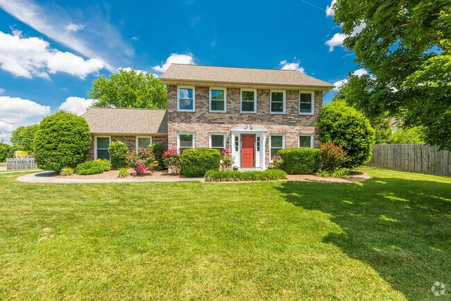 Building Photo - 8705 Mill Run Dr Rental