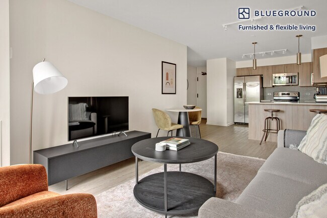 Photo - 903 S Ashland Ave Unidad FL3-ID720