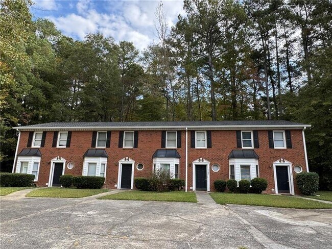 Building Photo - 1105 Booth Ct SW