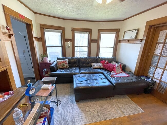 1623/25 Monroe St.