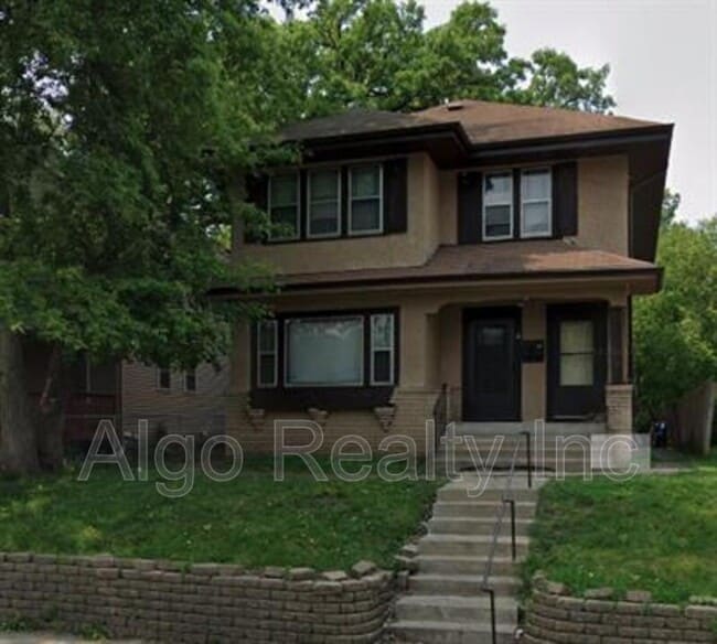 Building Photo - 1415 N Logan Ave Rental