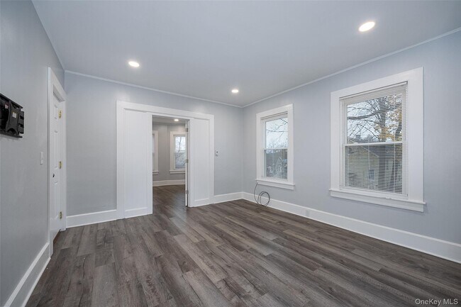 Photo - 5 Orchard Pl