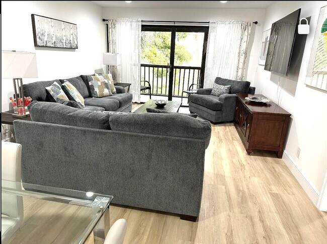 Photo - 464 Brackenwood Ln S Unit 464