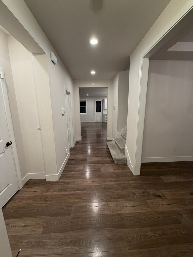 Photo - 14717 73rd St E