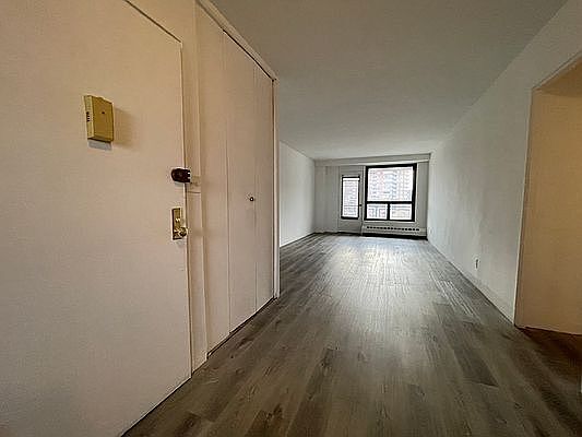 Photo - 61-35 98th St Unit 9L