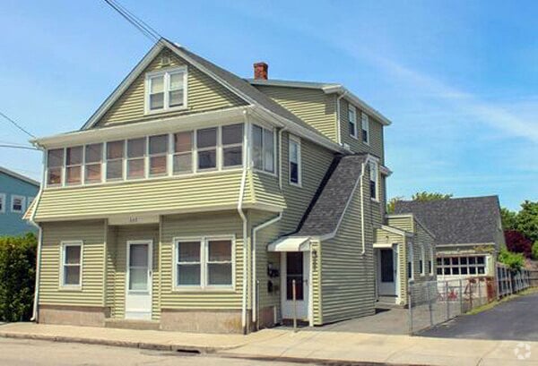 Building Photo - 237 State St Unit 3 Rental