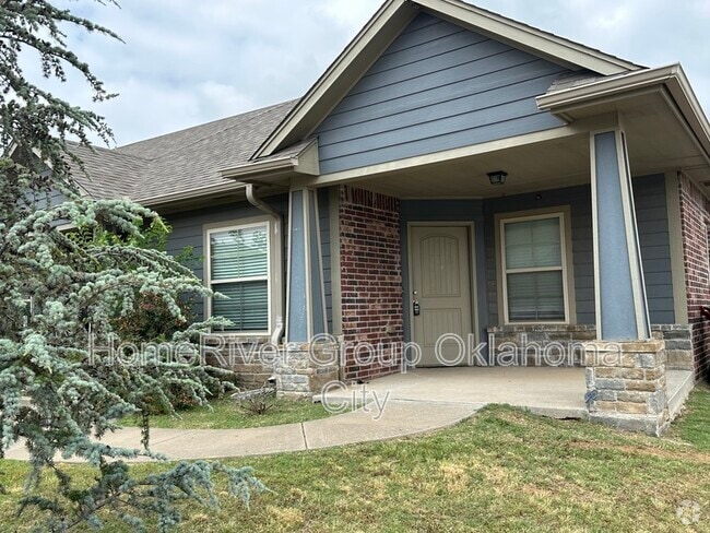 Building Photo - 905 SW 92nd St Rental