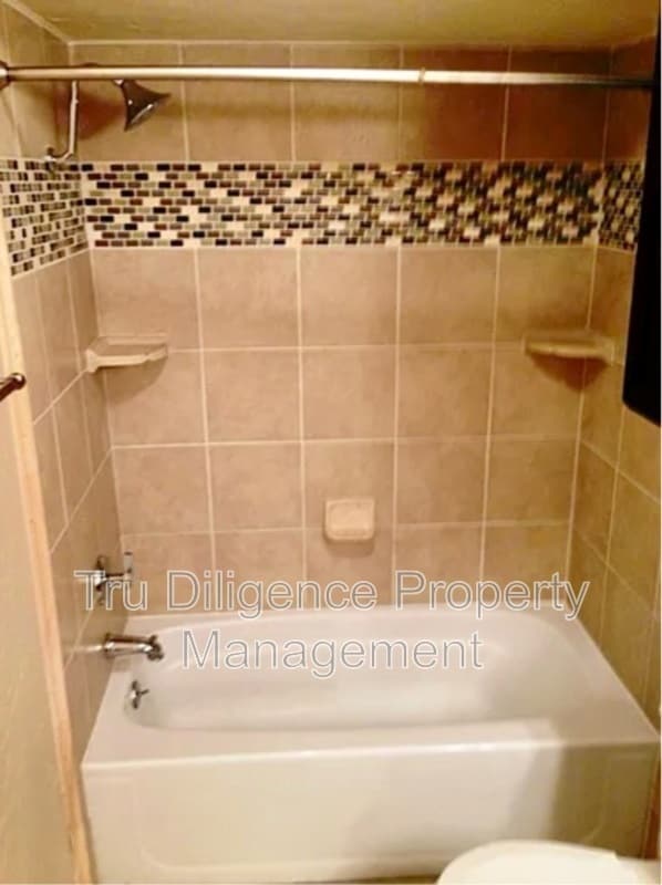 Photo - 14327 N Pennsylvania Ave