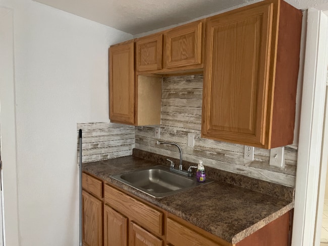 Photo - 5767 Lakeville Rd