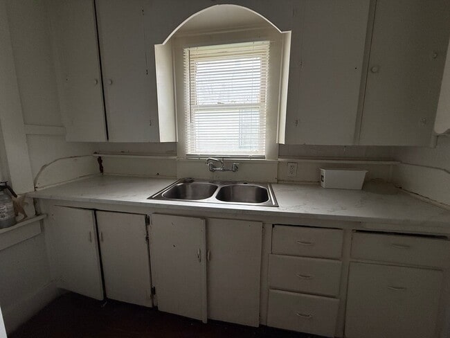 Photo - 3 Bed 1 Bath House