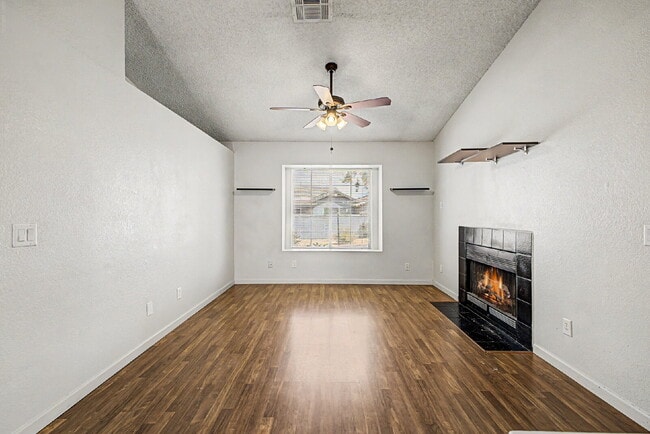 Photo - Welcome home to this charming 2-bedroom, 2-bath residence in the heart of Chandler! Unit 1041
