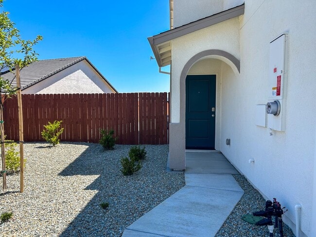 809 Congaree Ln