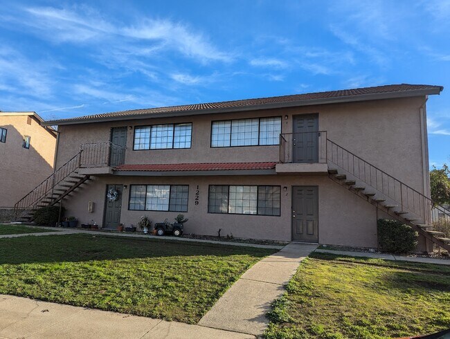 Building Photo - 1229 Burton Ct Unit 3