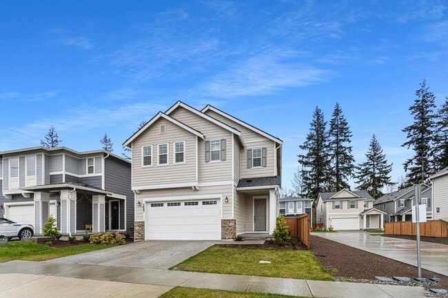 Building Photo - Beautiful, Almost Brand-New Single-Family Home for Rent