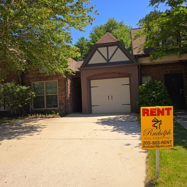 Photo - 2460 Ridgemont Dr Townhome