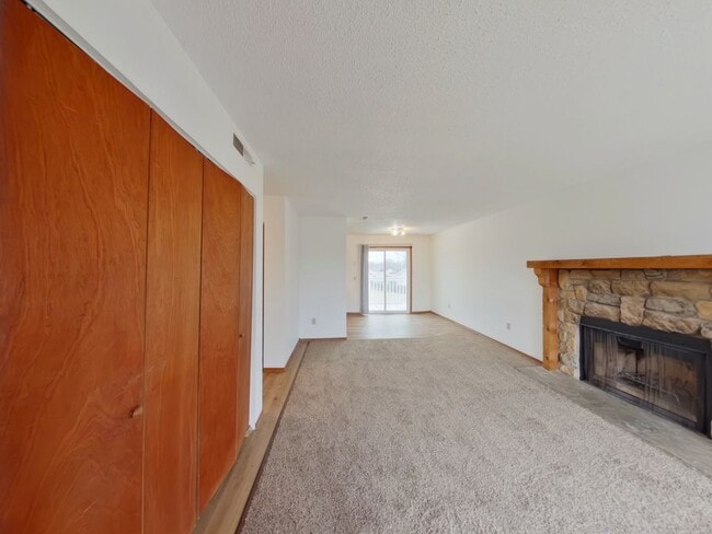 Photo - 3951 N Garland Cir