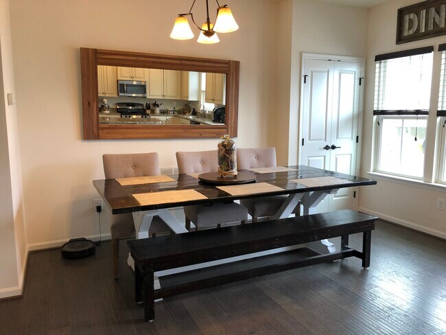 Photo - 8054 Elton St