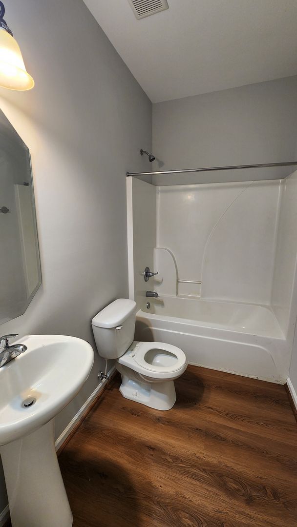 Photo - 4 Bedroom - Near Ft Moore