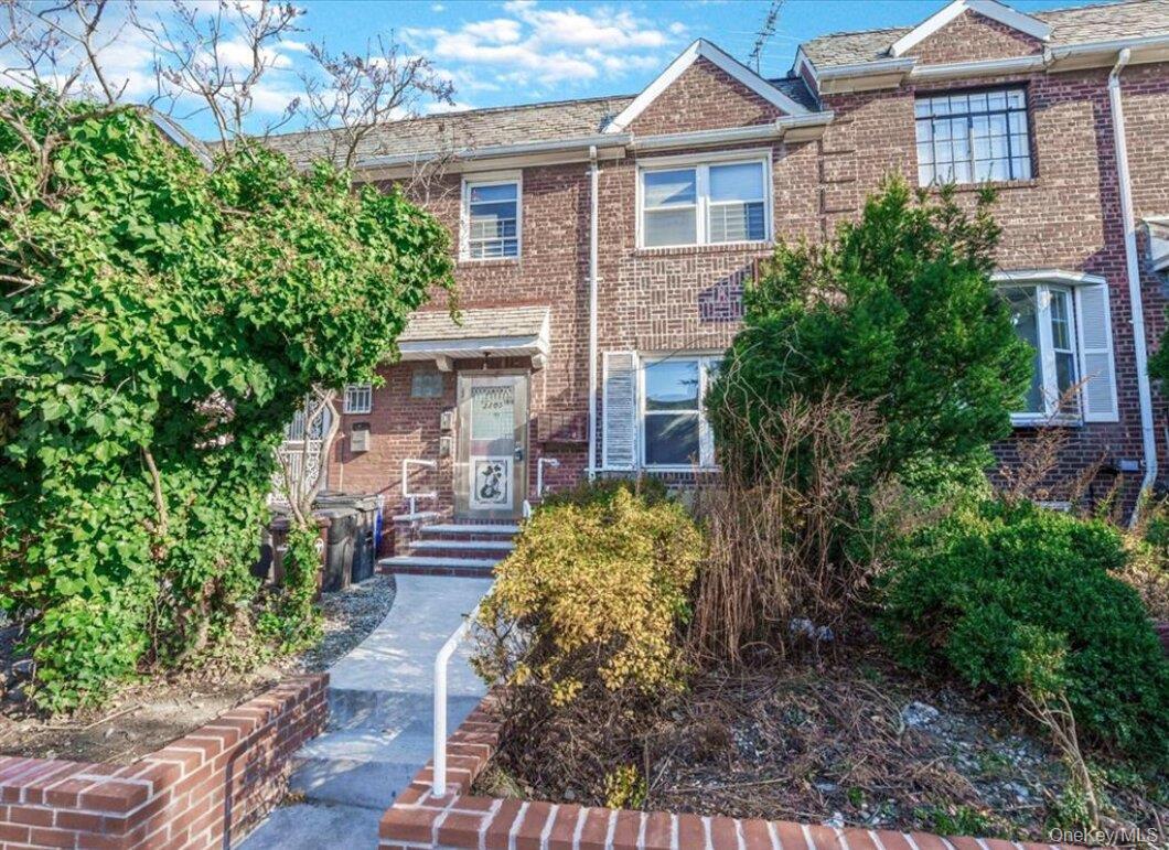 Photo - 33-05 143rd St