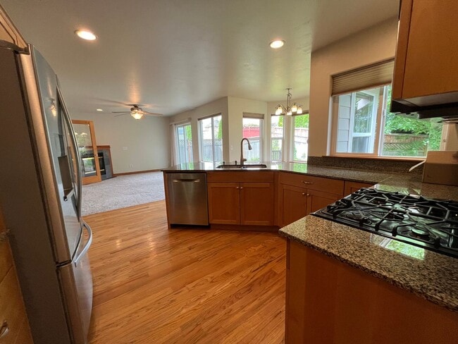 Photo - 1661 Fruitland Dr