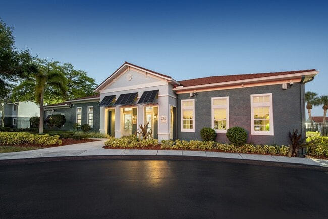 Photo - Sunny Lake Apartments