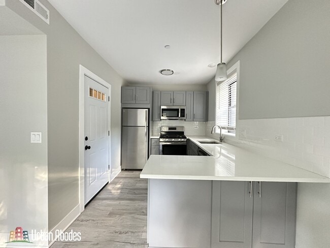 Photo - 1137 Oak Ave