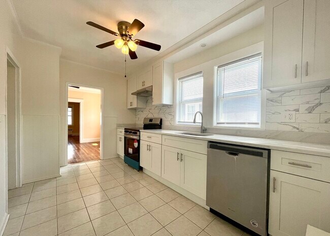 Photo - 15 Quincy St