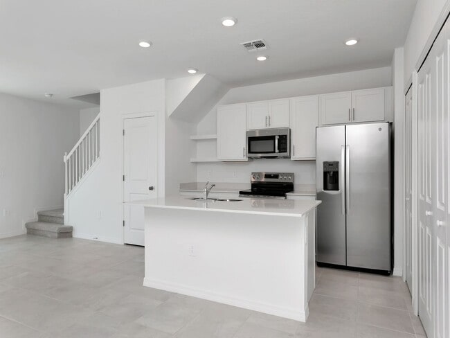 Photo - Brand-New 3BR/2.5BA Townhouse for Rent in Lakewood Ranch — $2,499/Month, Internet & Lawn Care Inc...