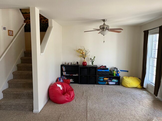 Photo - 2721 Hampton St