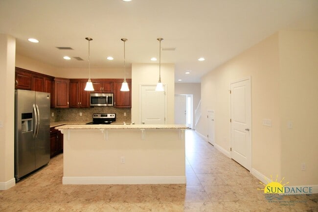 Photo - Nice 3 Bedroom Townhouse in The Palm Reserve