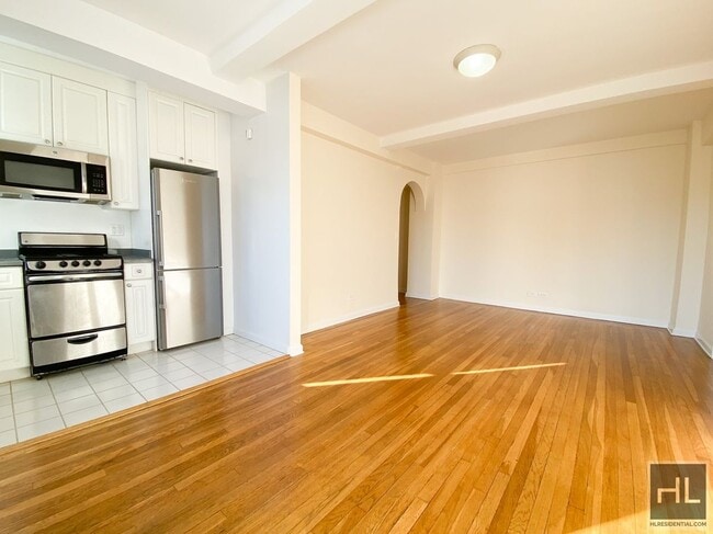 Photo - AMSTERDAM AVENUE Unit 11C