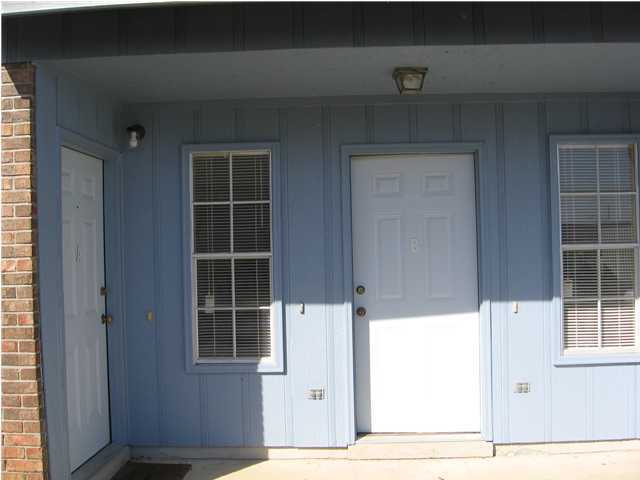 Building Photo - 125 NW Alabama Ave Unit B