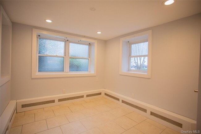 Photo - 251 W Broadway Unidad 101