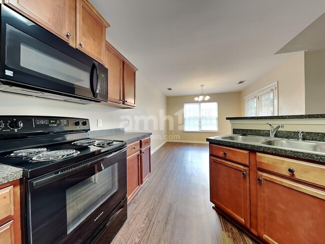 Photo - 107 Fontenot Dr