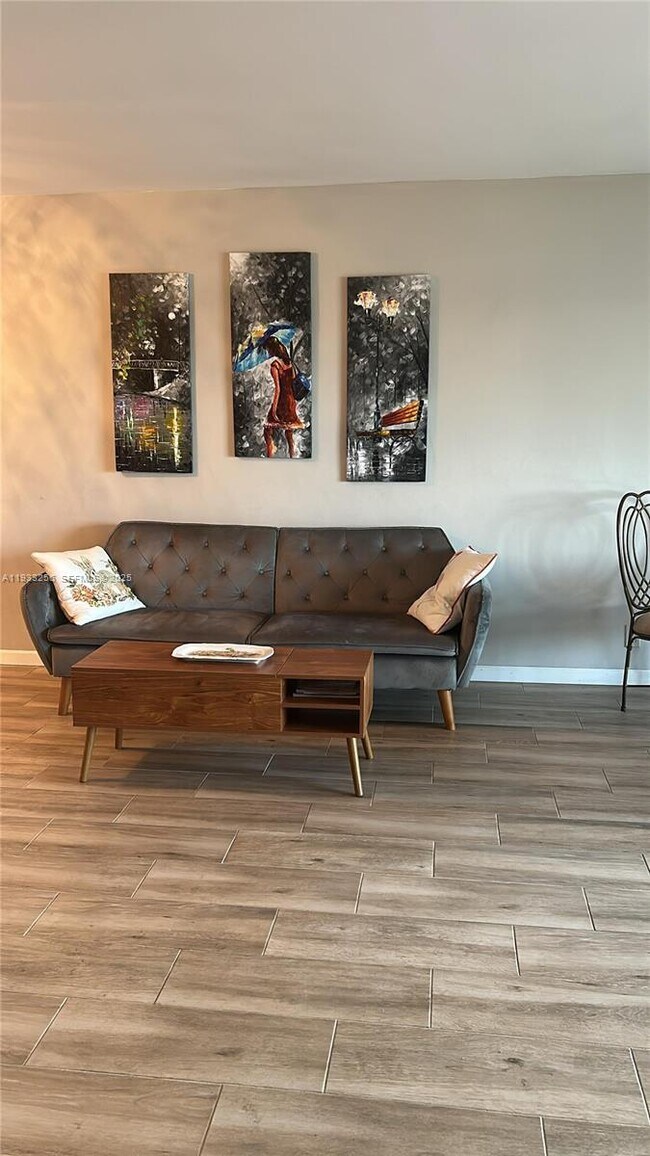 Photo - 215 SE 3rd Ave Unit 306C