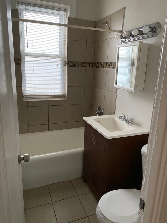 Photo - The Damen Fargo