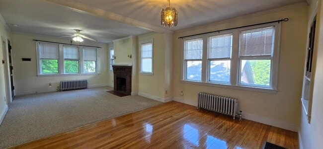 109 Green Hill Pkwy Unidad 1