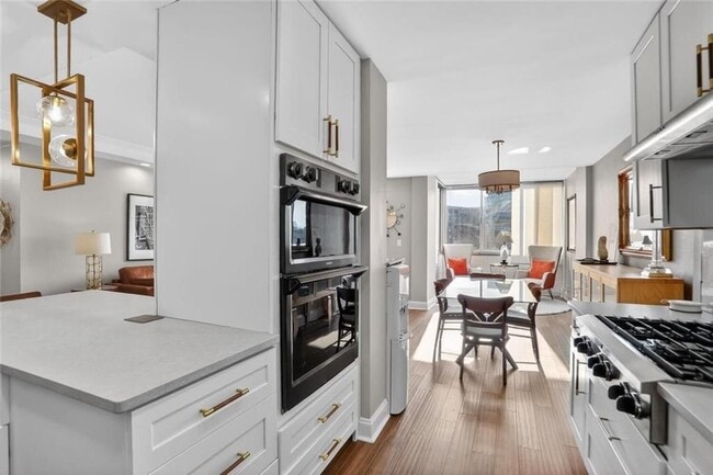 Photo - 215 Piedmont Ave NE