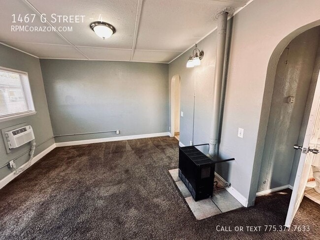 1467 G St Unit 4