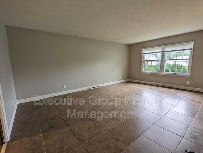 Photo - 512 Smith Ave