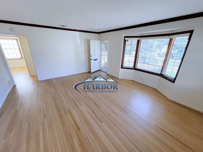 Photo - 2632 S Averill Ave