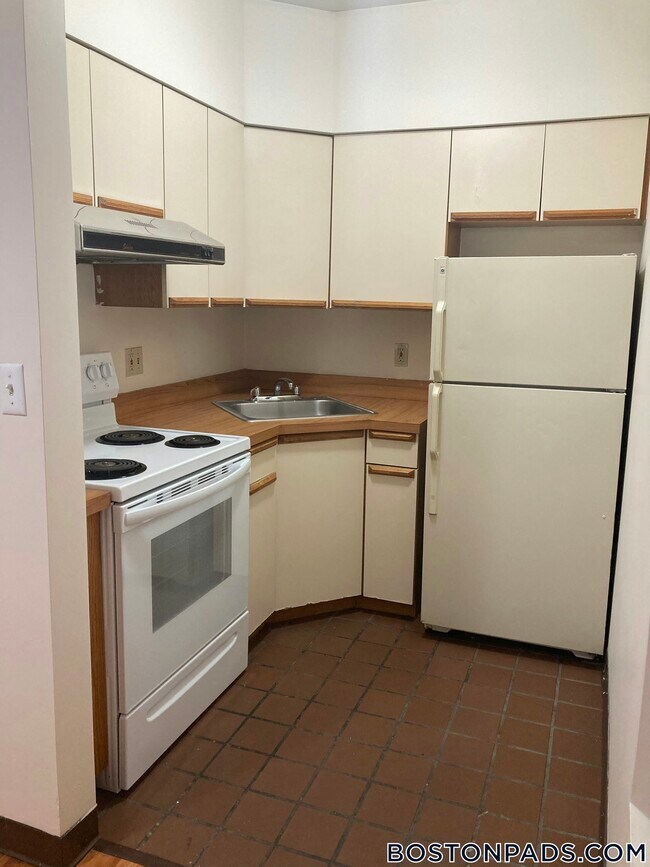 Photo - 81 Essex St Unidad 41