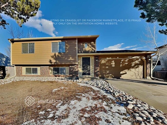 Building Photo - 12150 Bellaire St