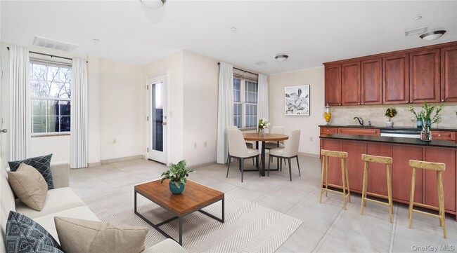 Building Photo - 400 Carney St Unit 608