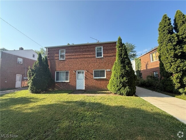Building Photo - 21250 Crystal Ave Unit 1 Rental