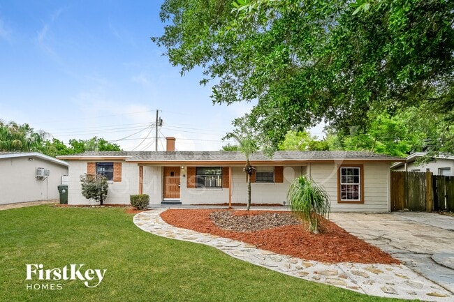 Building Photo - 904 Alaska Dr