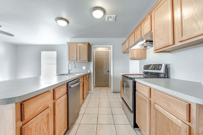 Photo - 1900 Terrace Lawn Dr